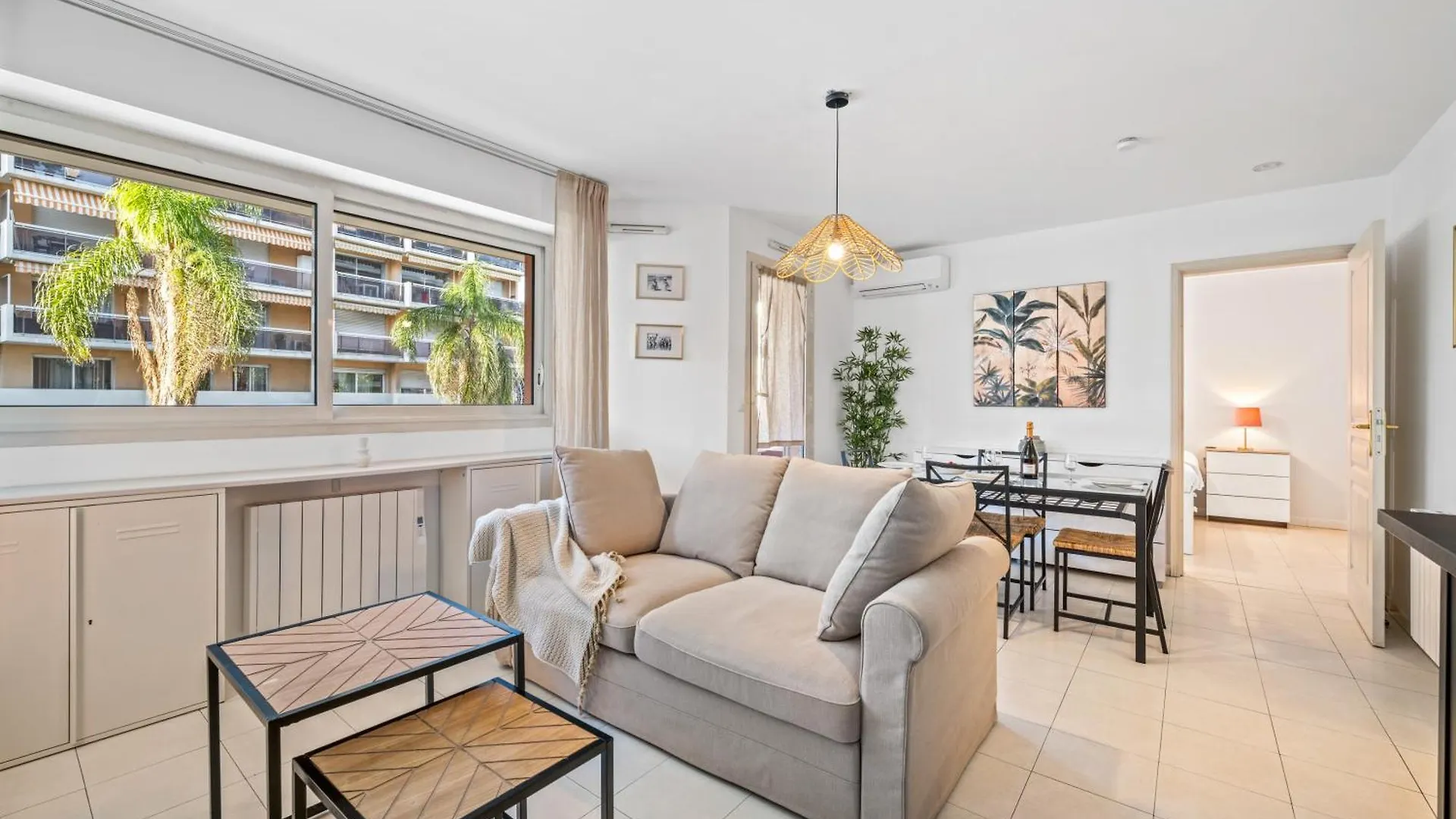 Admiral Plaza, Appartement 1 Chambre En Centre Ville, Parking & Acces Plage Menton France