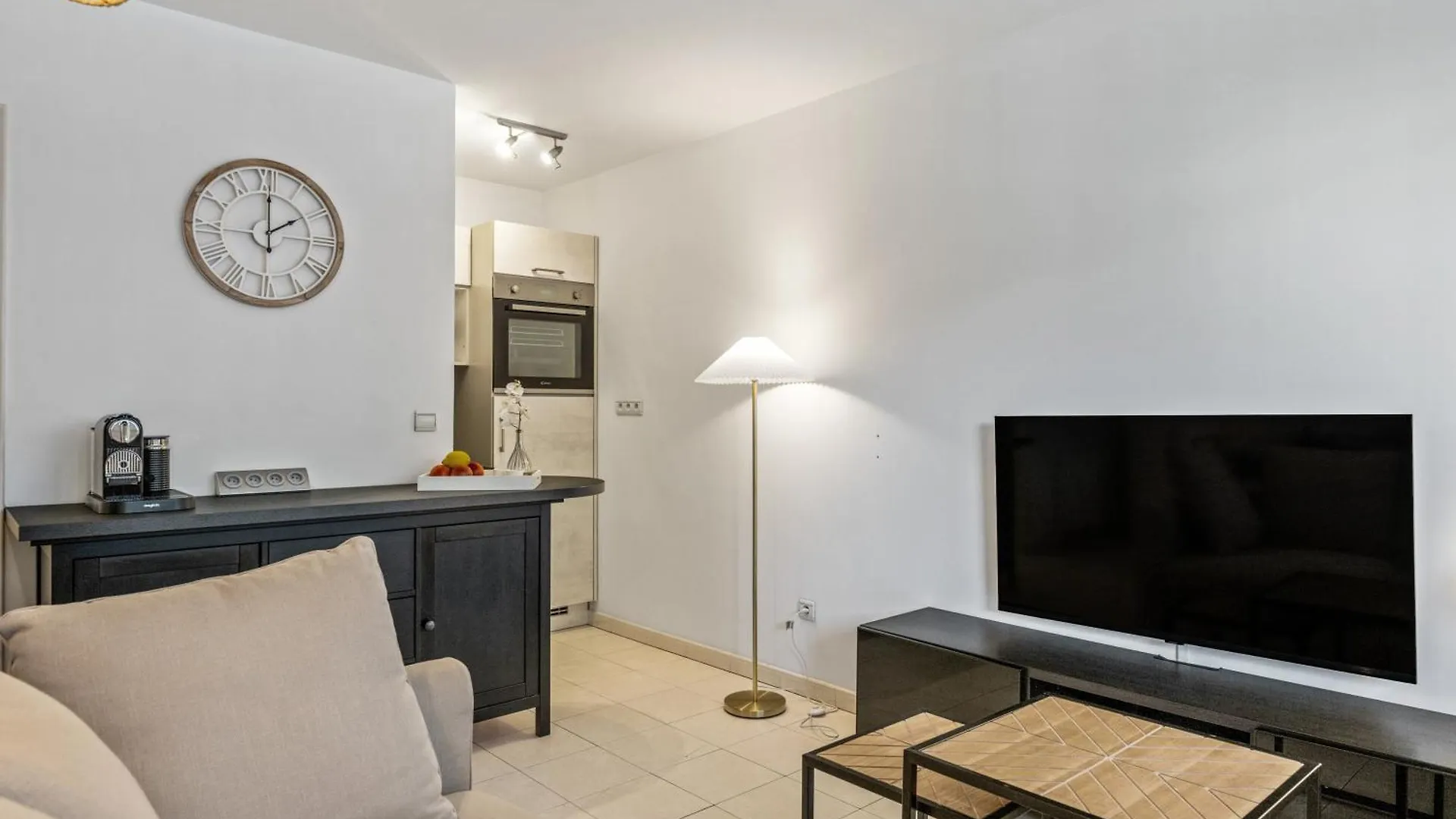 Apartment Admiral Plaza, Appartement 1 Chambre En Centre Ville, Parking & Acces Plage Menton France